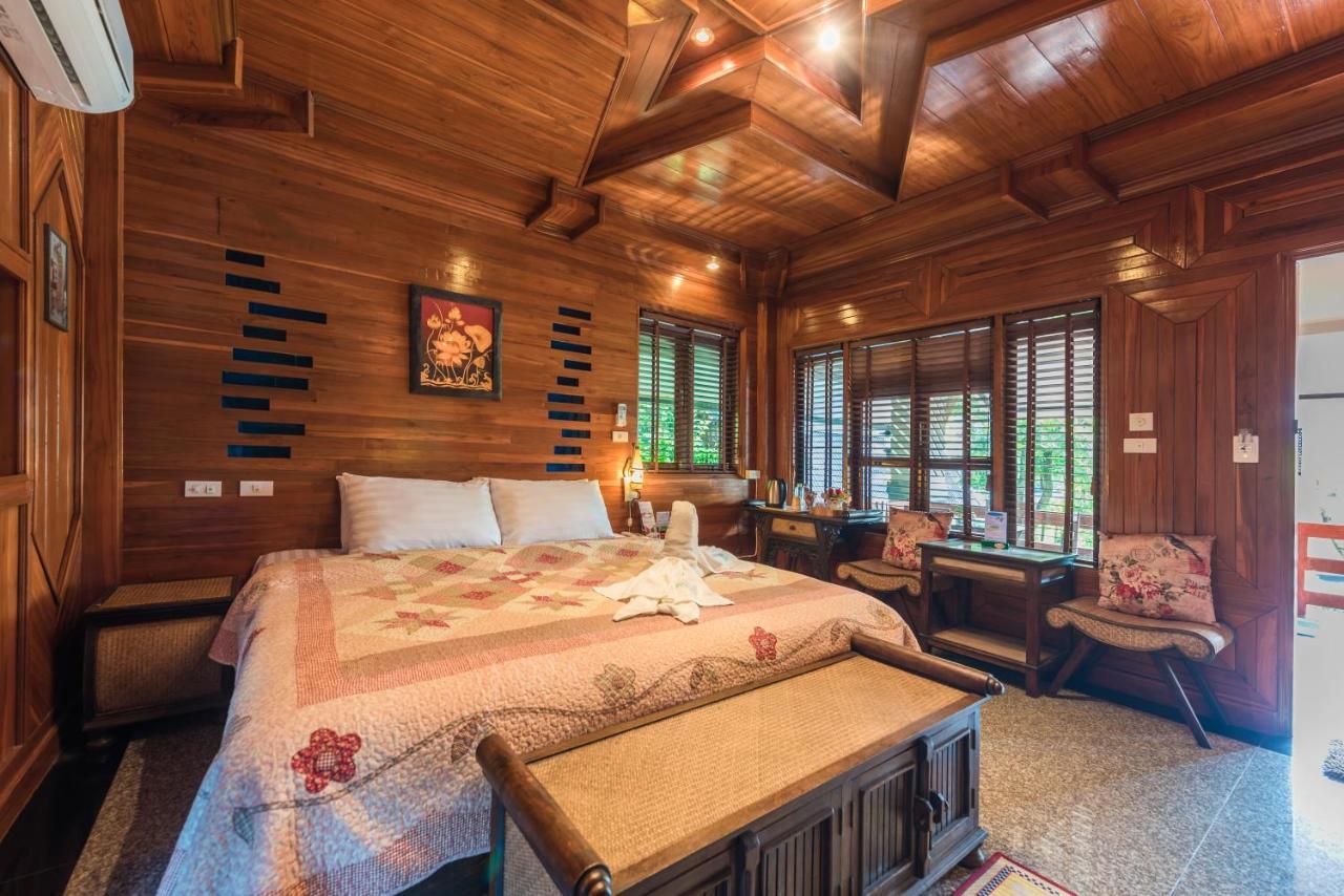 Is Am O Chiang Mai Resort San Sai Exterior photo